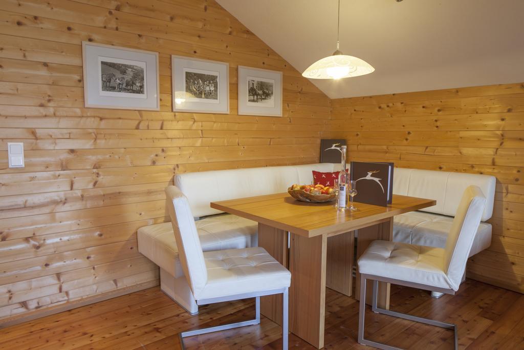 Hotel Oberwinklgut Bischofshofen Zimmer foto